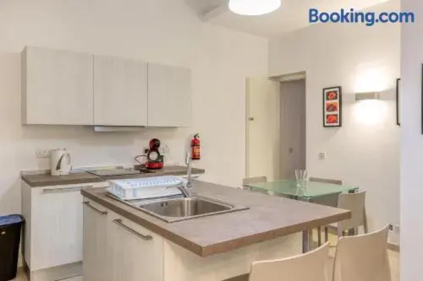 Floriana Suite-hosted by Sweetstay