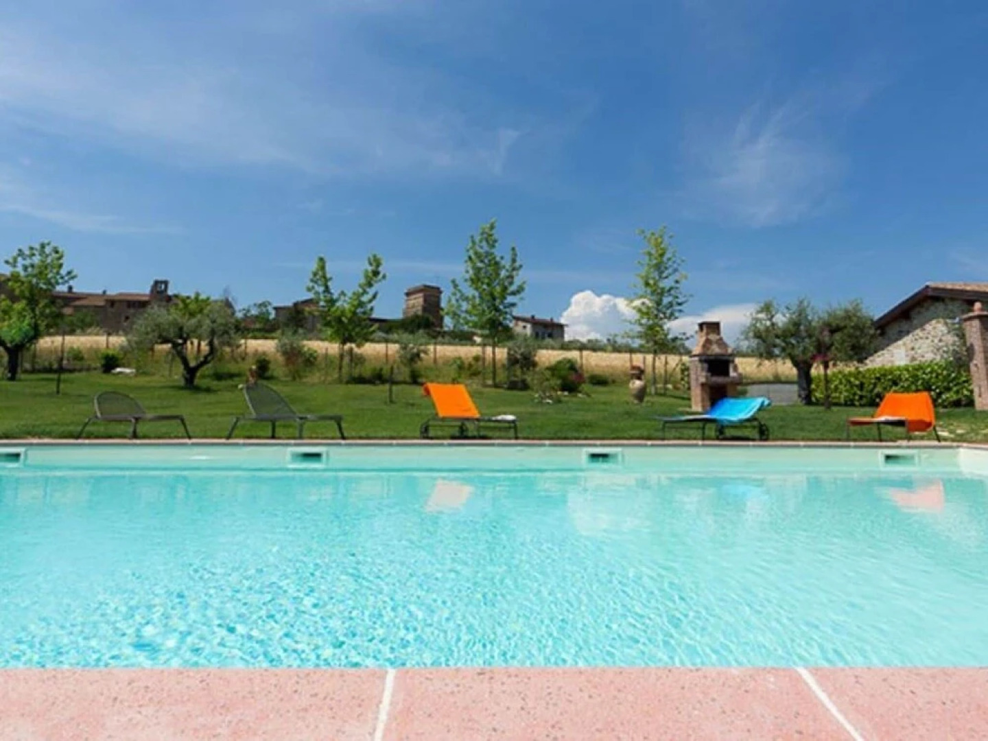 Lavish Holiday Home in Marsciano With Swimming Pool