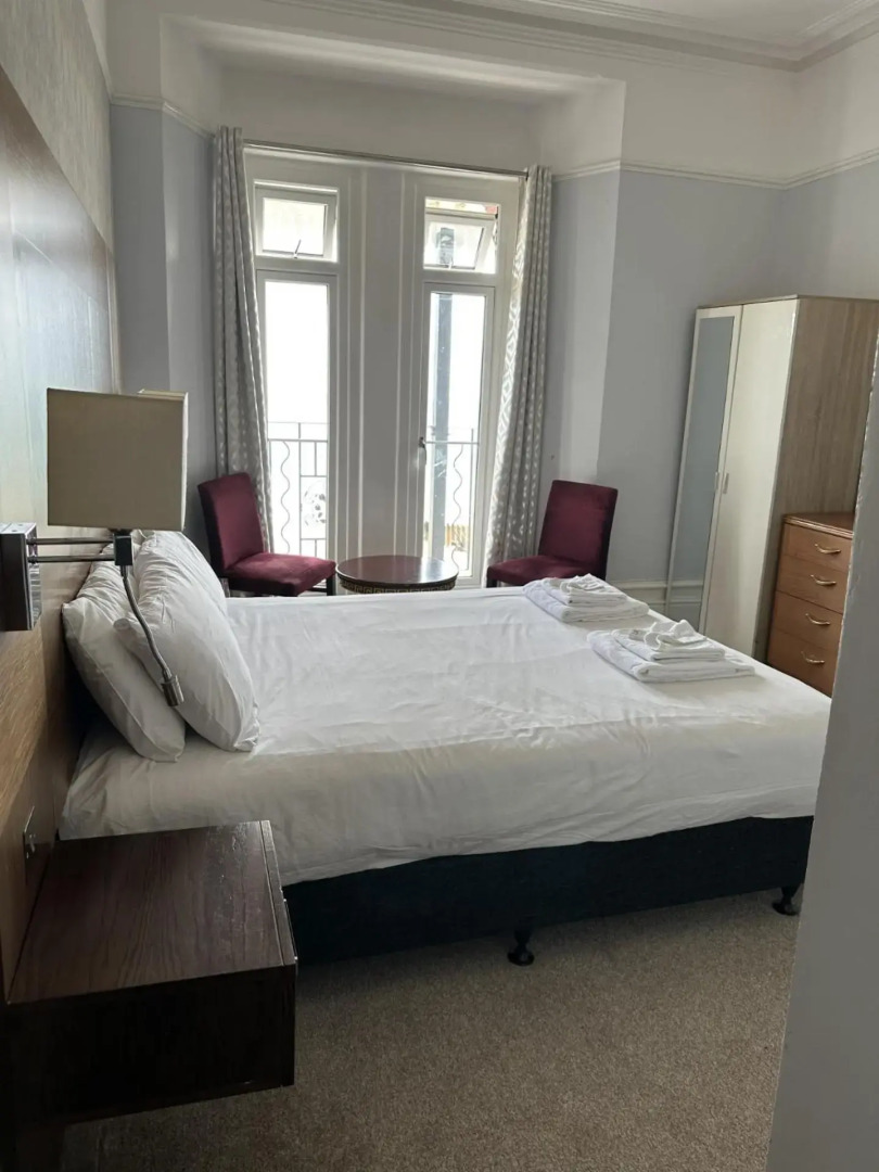 The Glastonbury Hotel