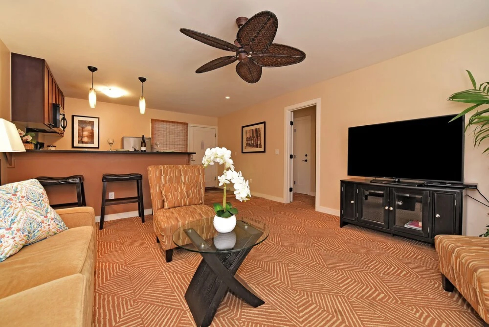 Aina Nalu G102 by RedAwning