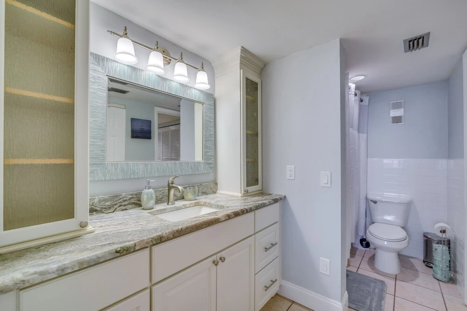 Waterfront Hudson Condo w/ Pool & Beach Access