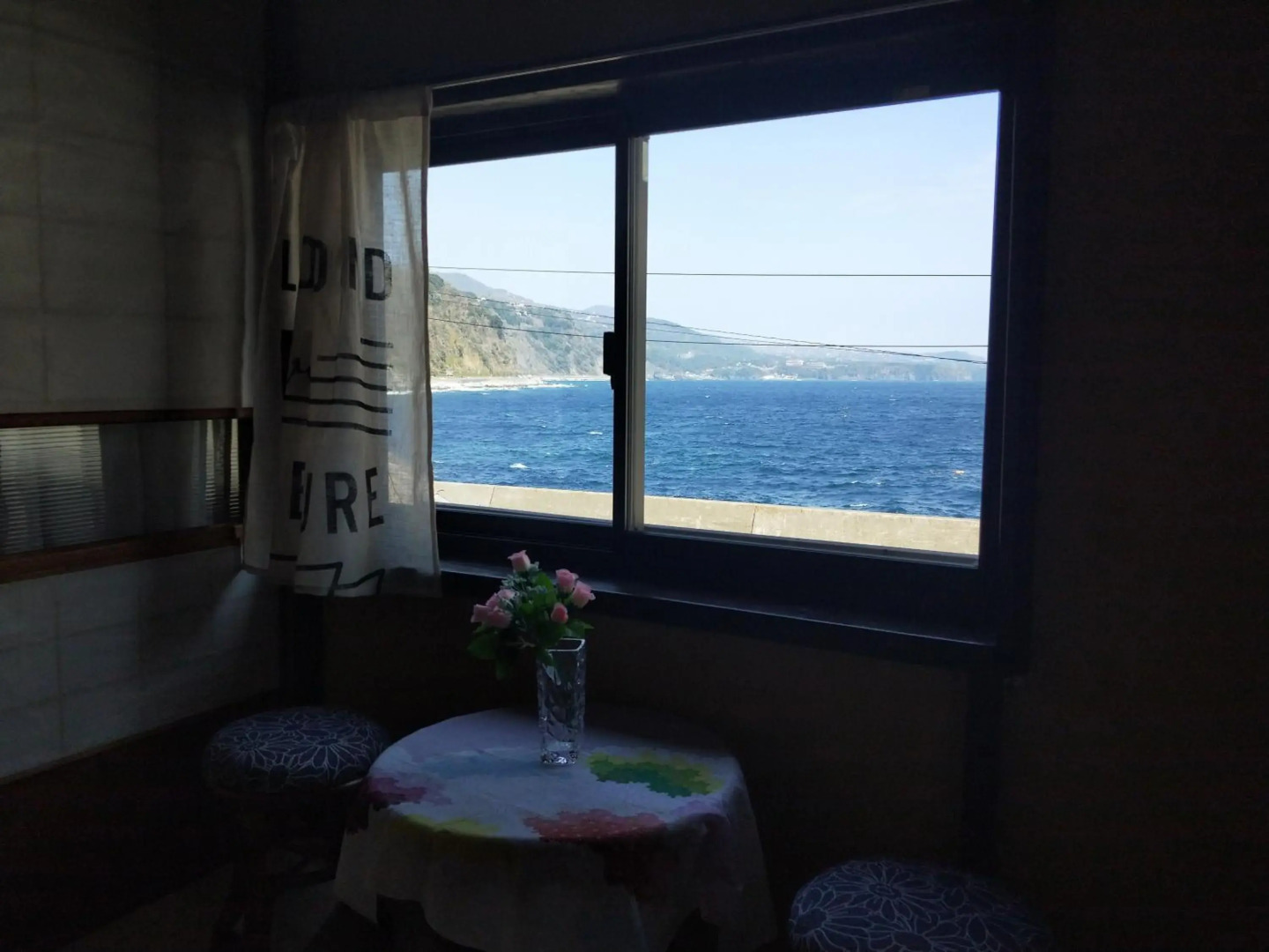 Izu Hokkawa Seaside Guesthouse 伊豆北川の家