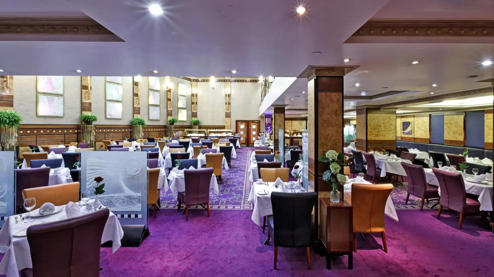 Leonardo Royal Hotel London City