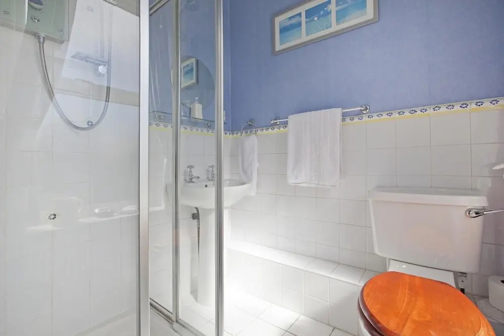 Tivoli Place Guesthouse