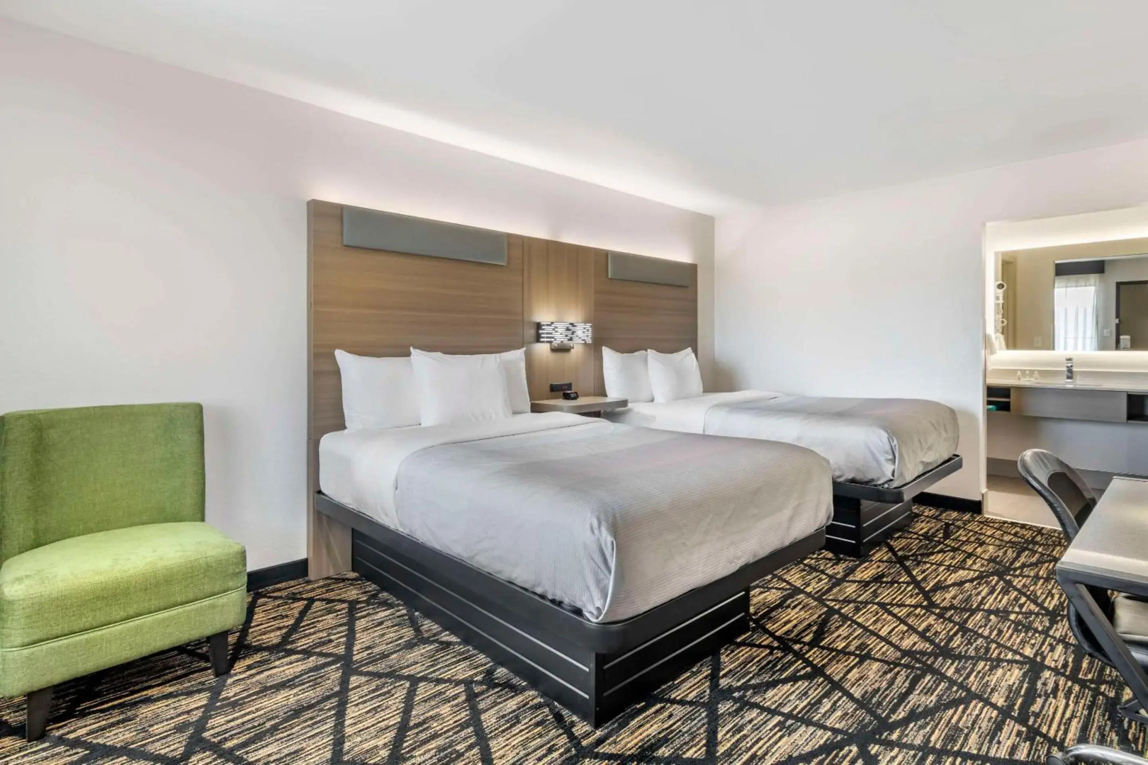 Quality Inn & Suites Athens University Area