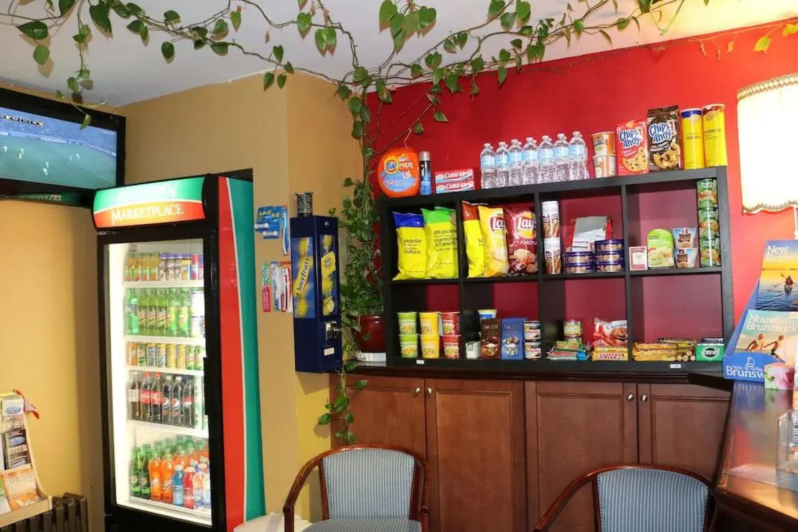 Midtown Motel & Suites