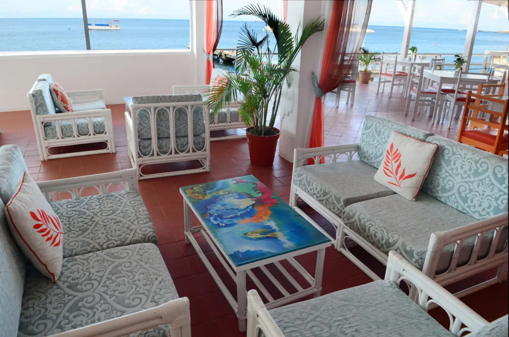 Anchorage Hotel, Whale Watch & Dive Center