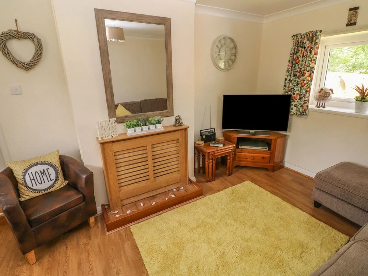 4 Honeyborough Farm Cottages