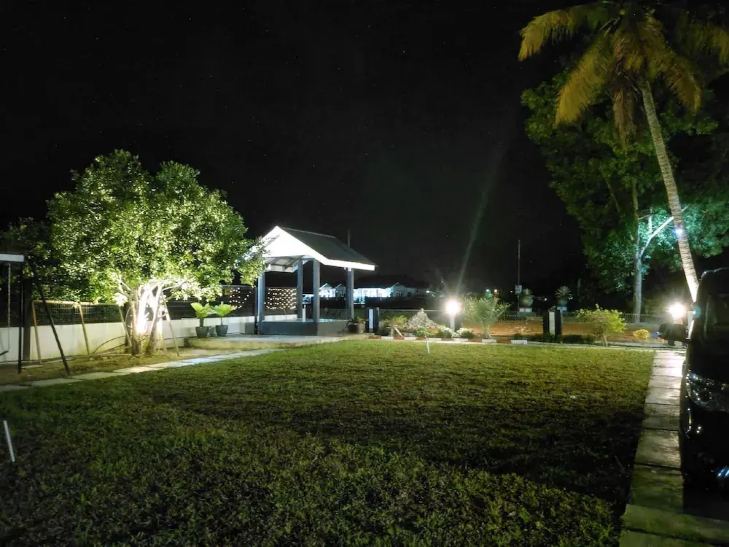 Aleesa Roomstay 3