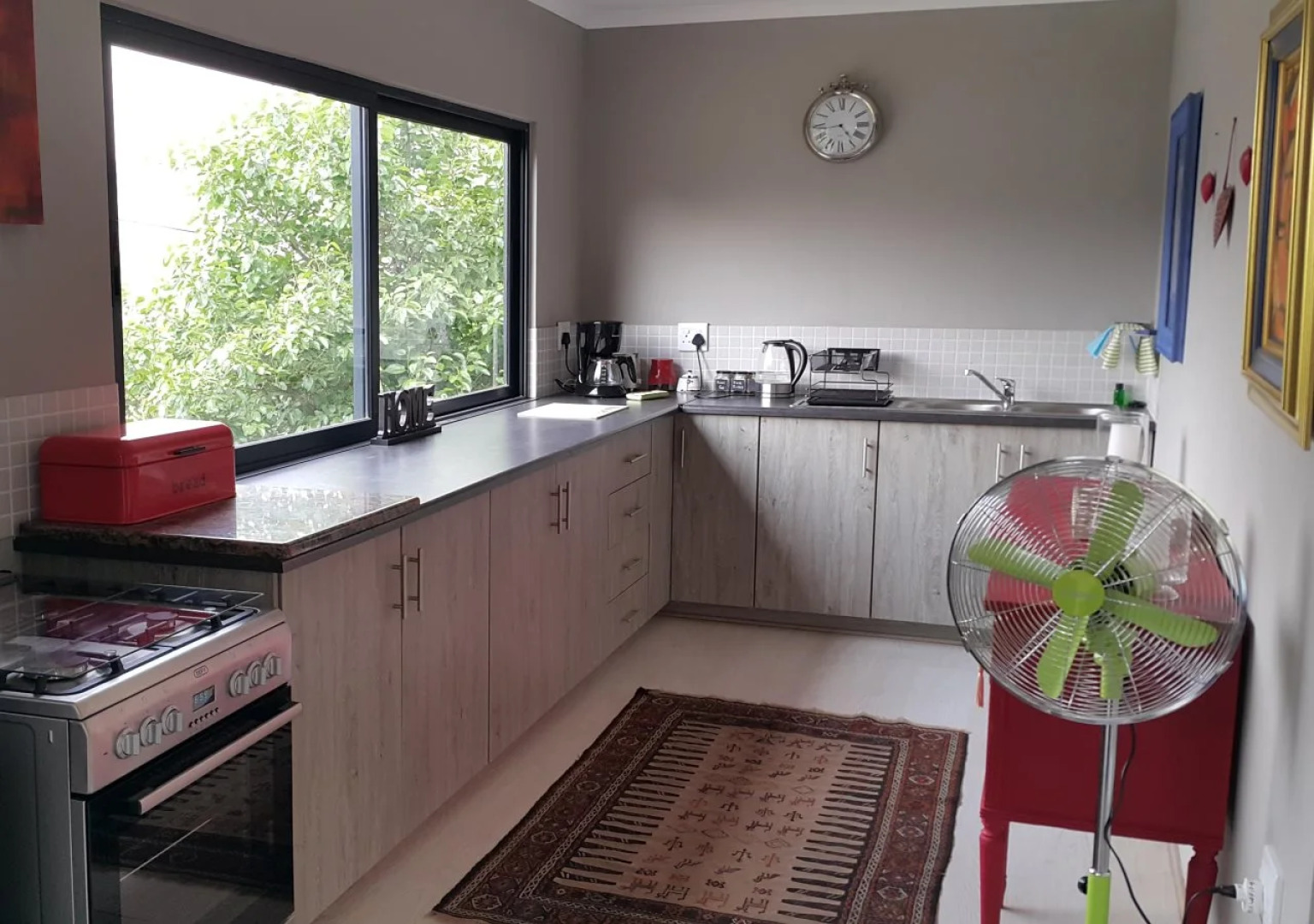 Golden View Luxury Self Catering