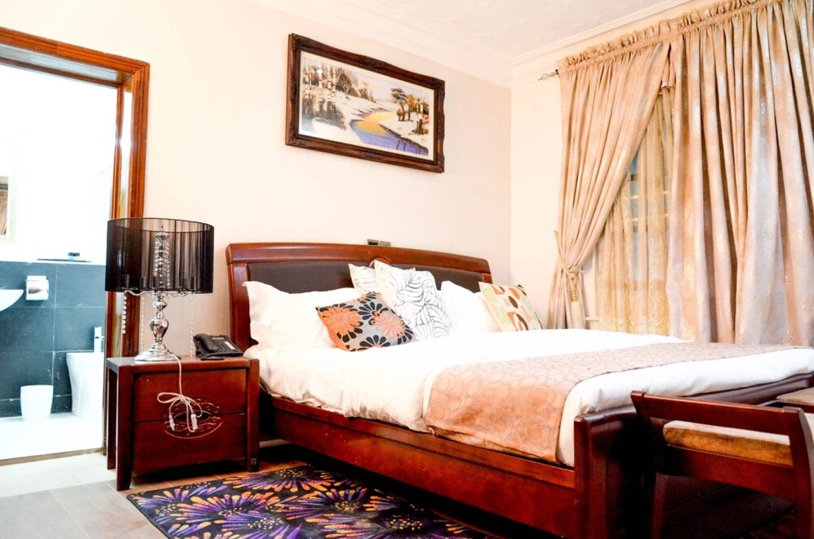 Crystal House International Hotel