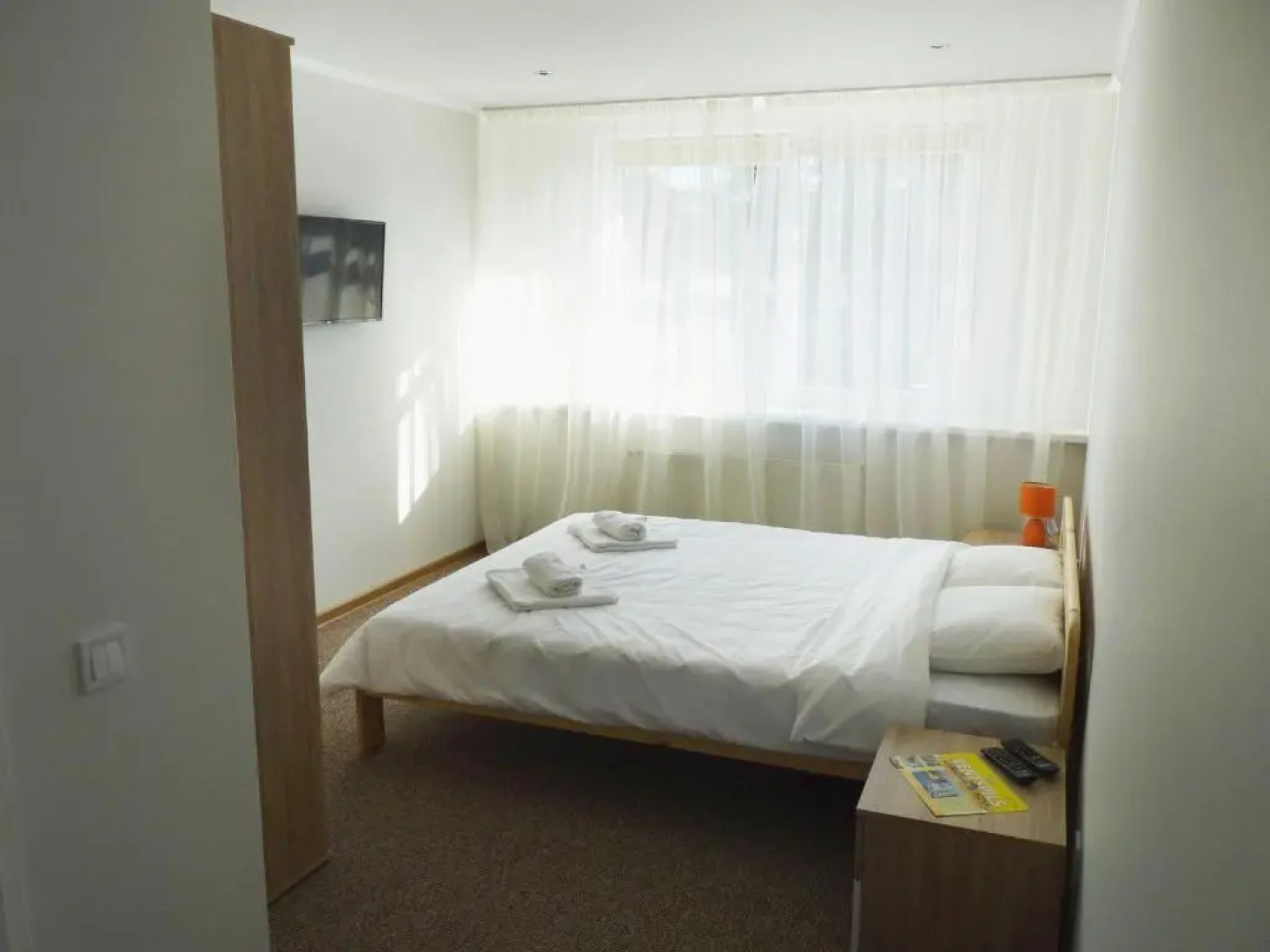 Viesu nams "Svīre-10"