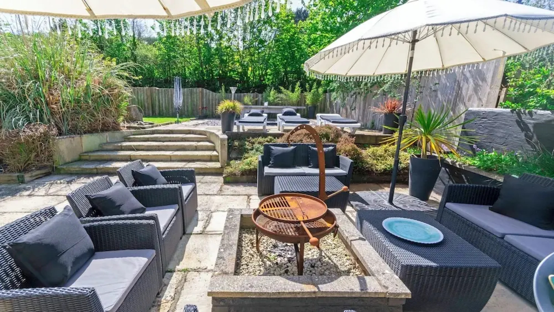 Shippenrill Croyde 6 Bedrooms, Sleeps 14, Hot Tub