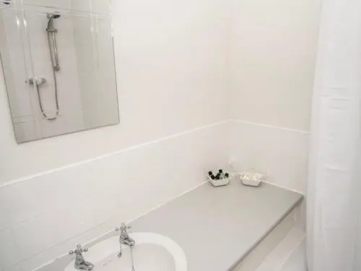 Longstone House Hotel