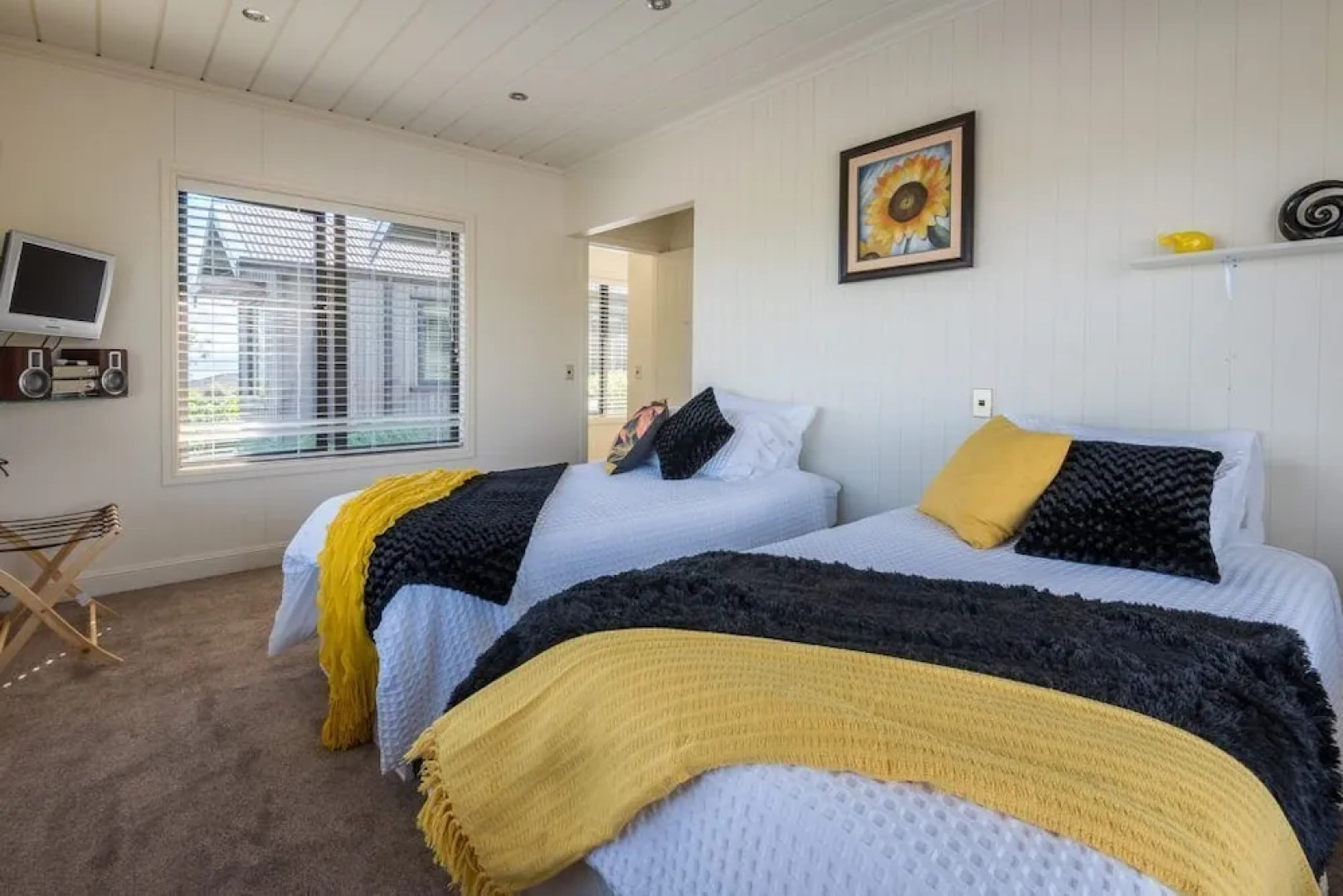 Flemington Lake View Bed  Breakfast