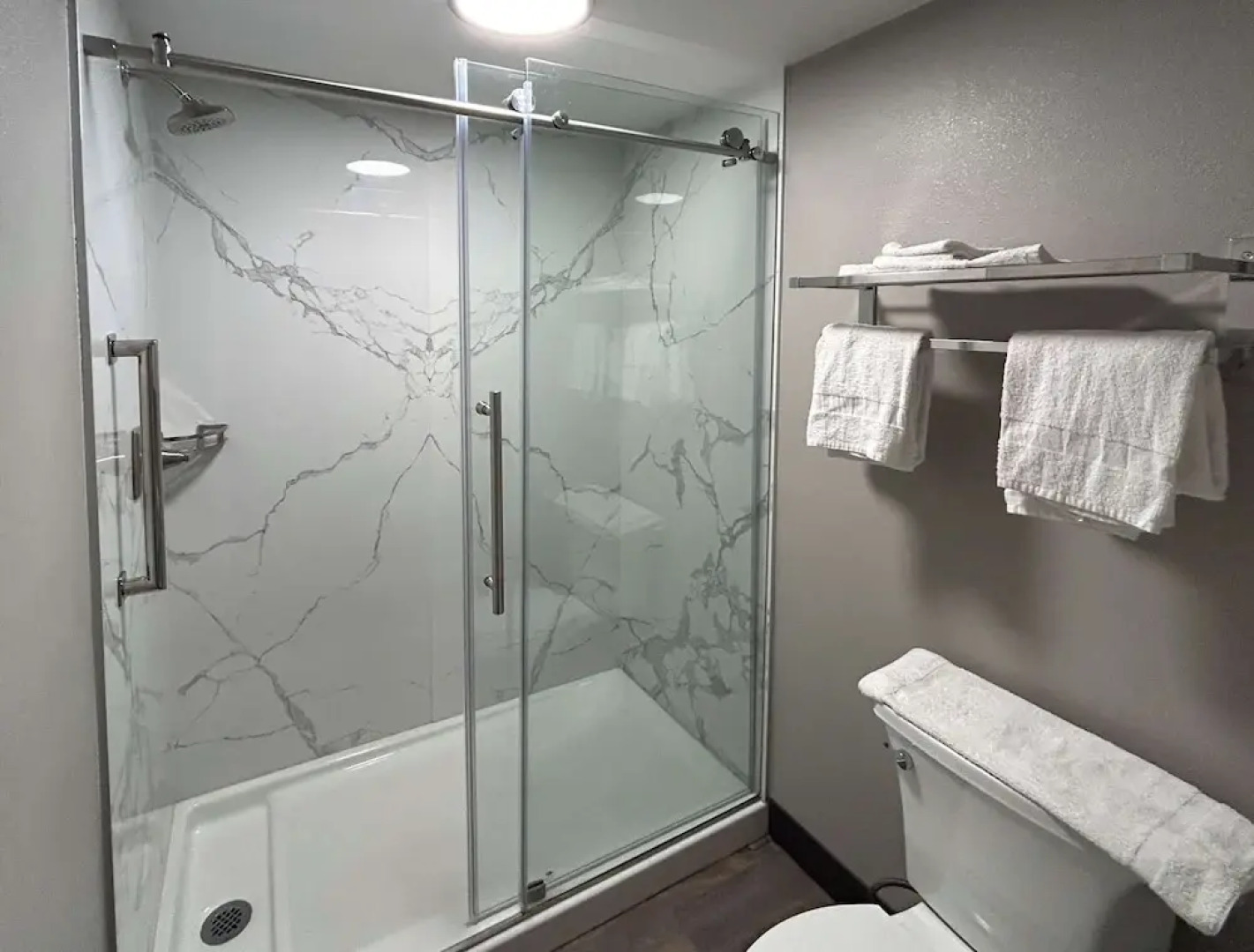 Studio 6 Suites Gardena, CA