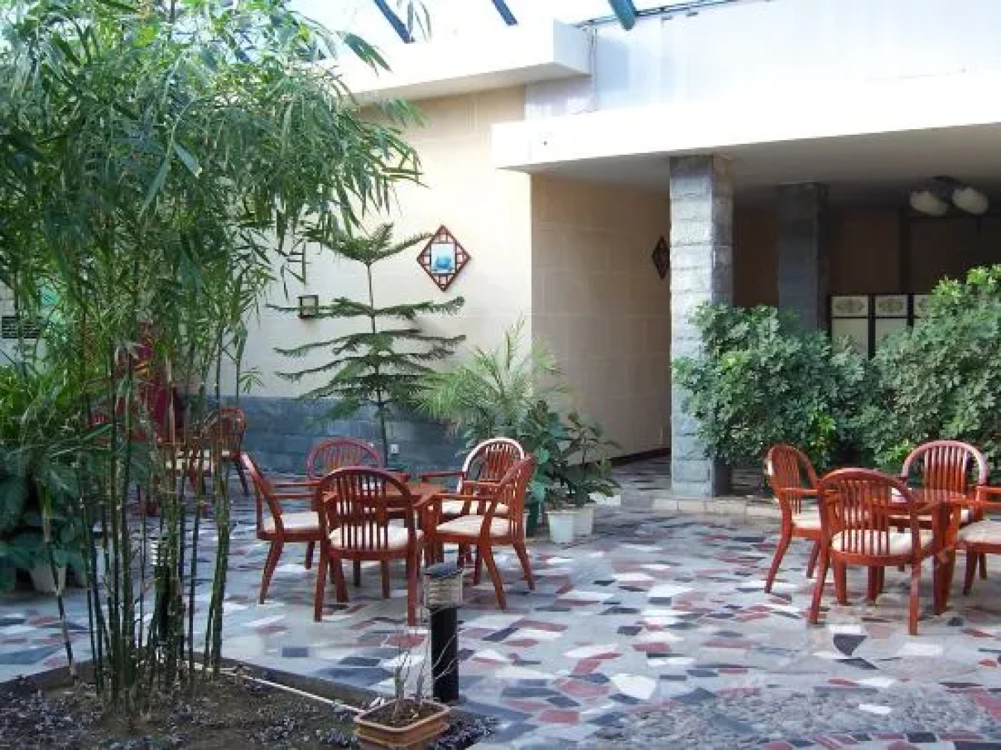 Xianyang Irico Hotel