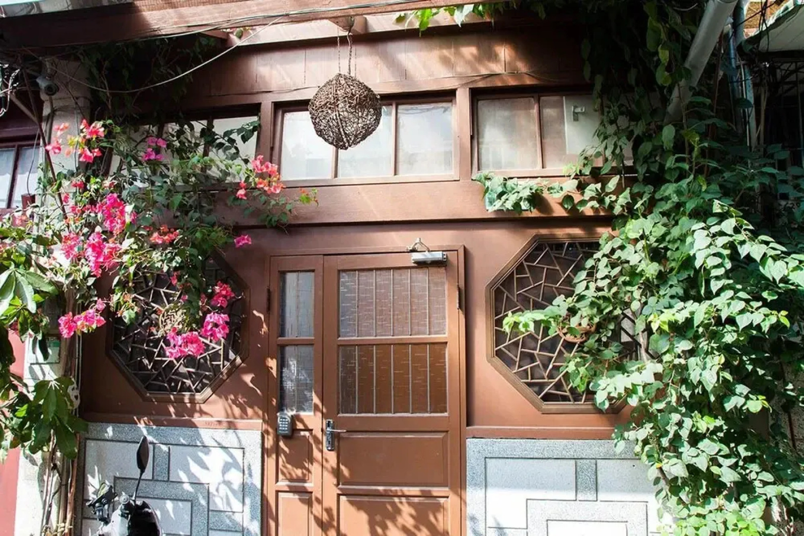 捉鳳凰-府城百年老屋包棟民宿 民宿編號124