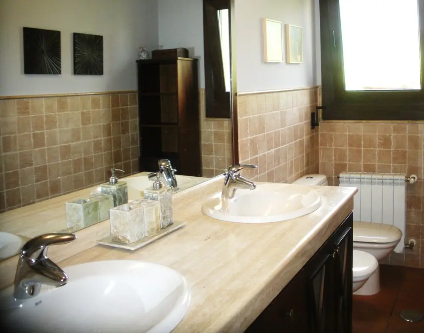 House - 3 Bedrooms with Pool and WiFi - 107943