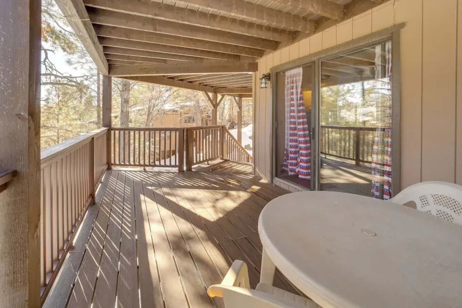 Deck & Scenic Views: Munds Park Cabin!