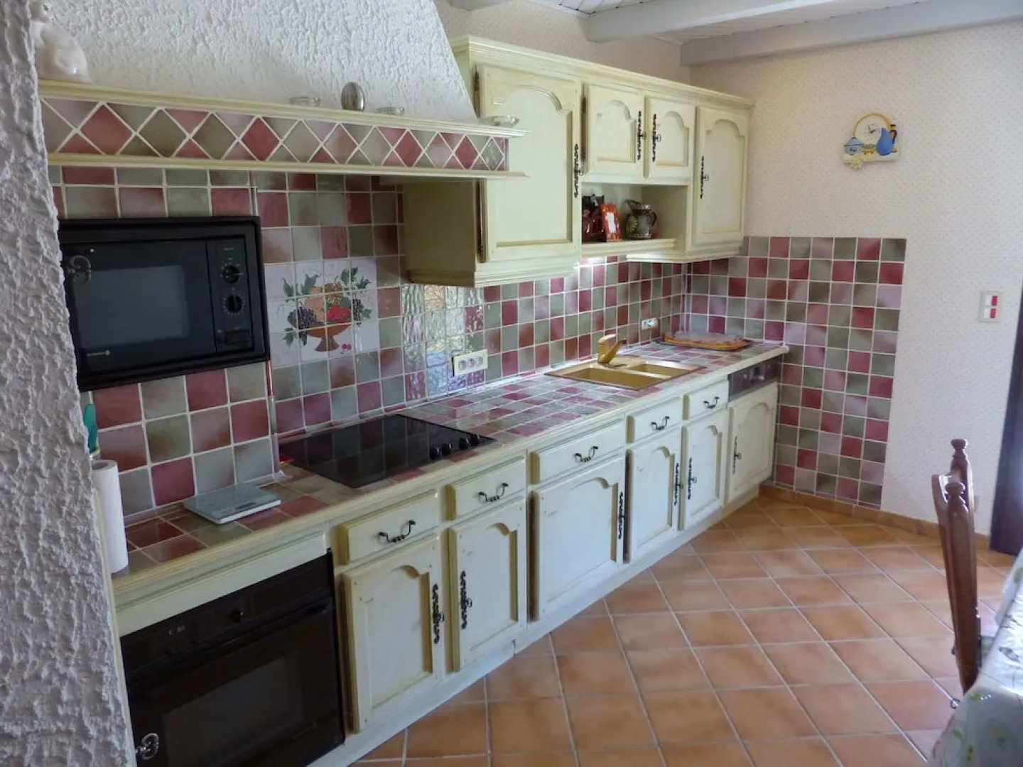 Vintage Holiday Home in Cotignac With Heated Private Pool