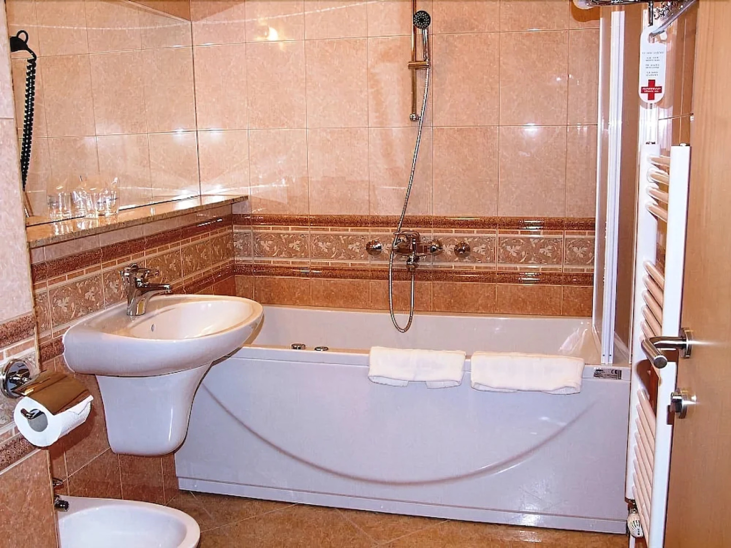 Hotel Lipa - Sava Hotels & Resorts