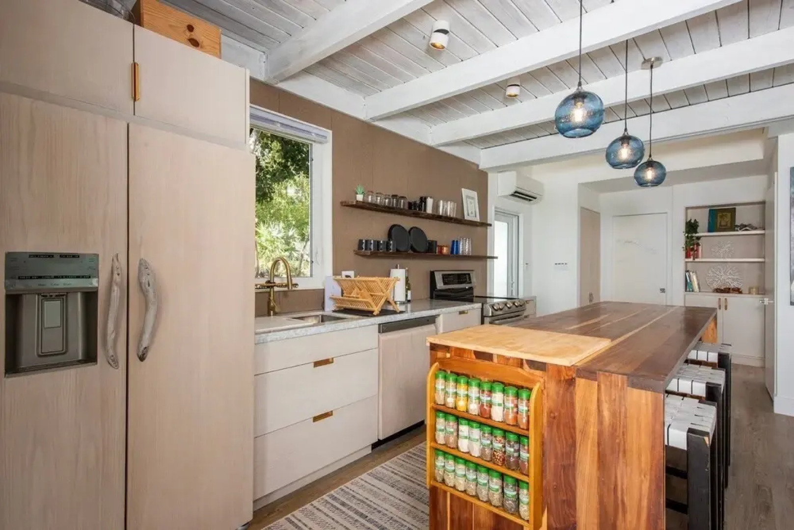 Touch Of Class Cottage - A Caribbean Beachfront Cottage 2 Bedroom Cottage