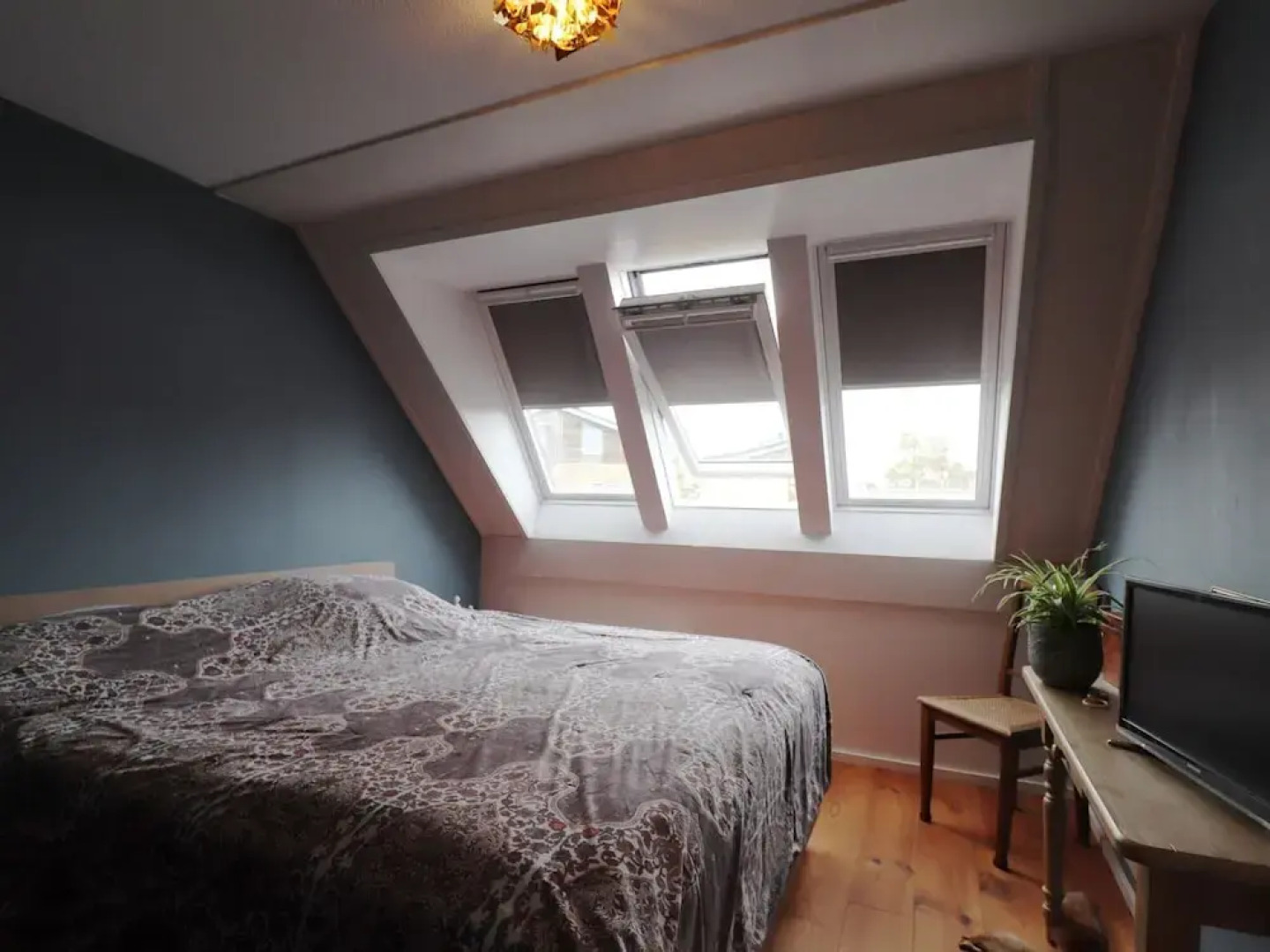 Holiday Home With Spacious Enclosed Garden