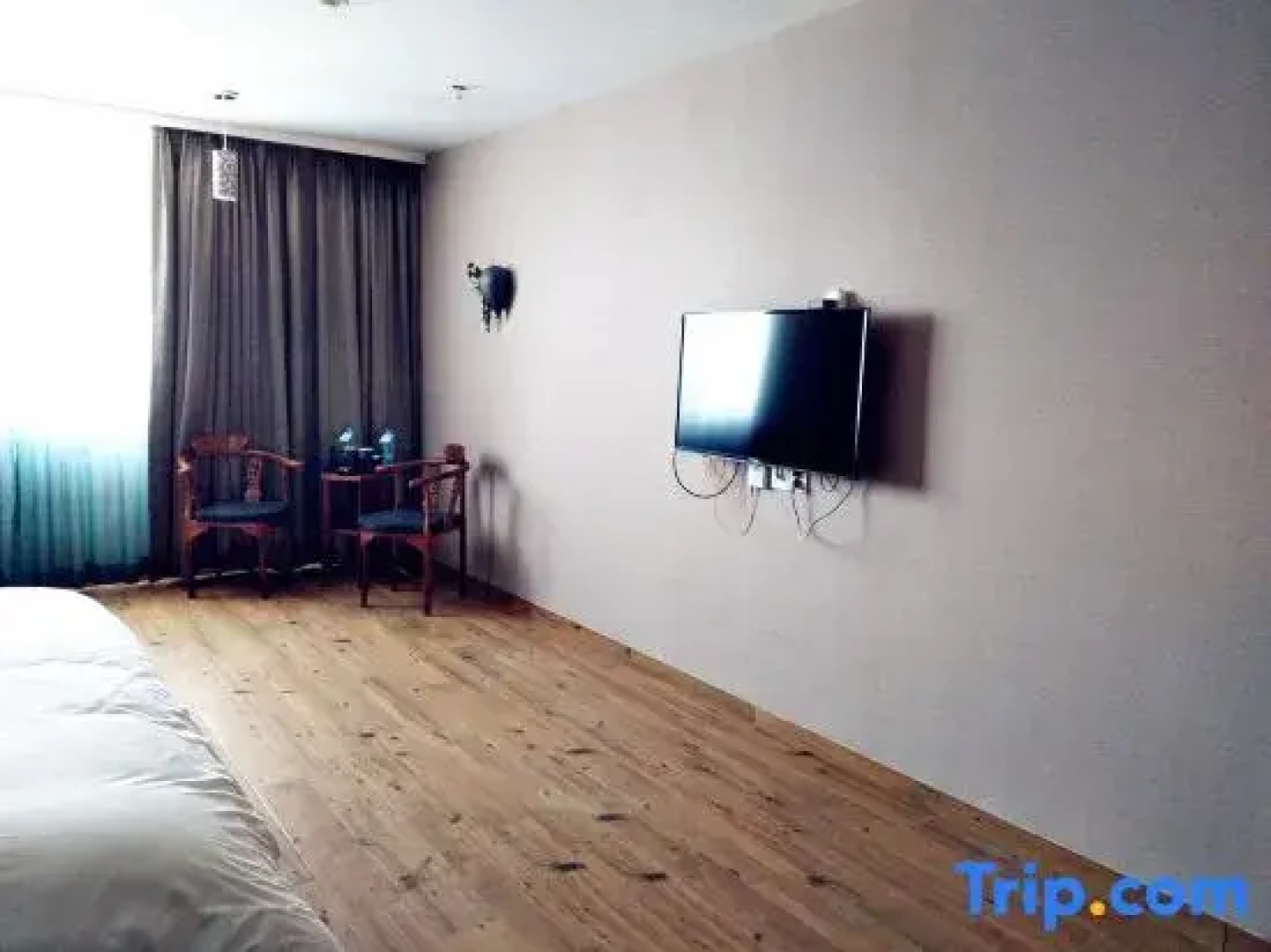 Yunpeng Sunshine Holiday Hotel