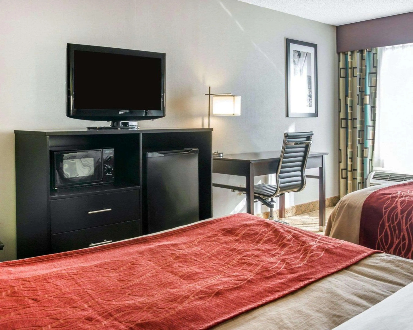 Comfort Inn & Suites Maumee - Toledo (I80-90)