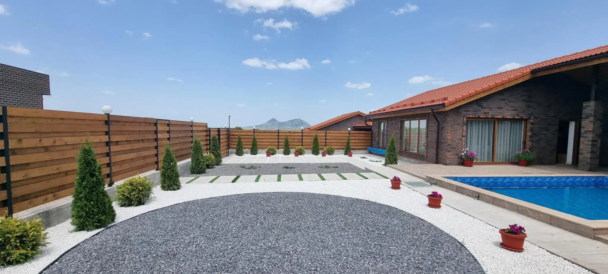 Гостевой дом №1 Четыре сезона