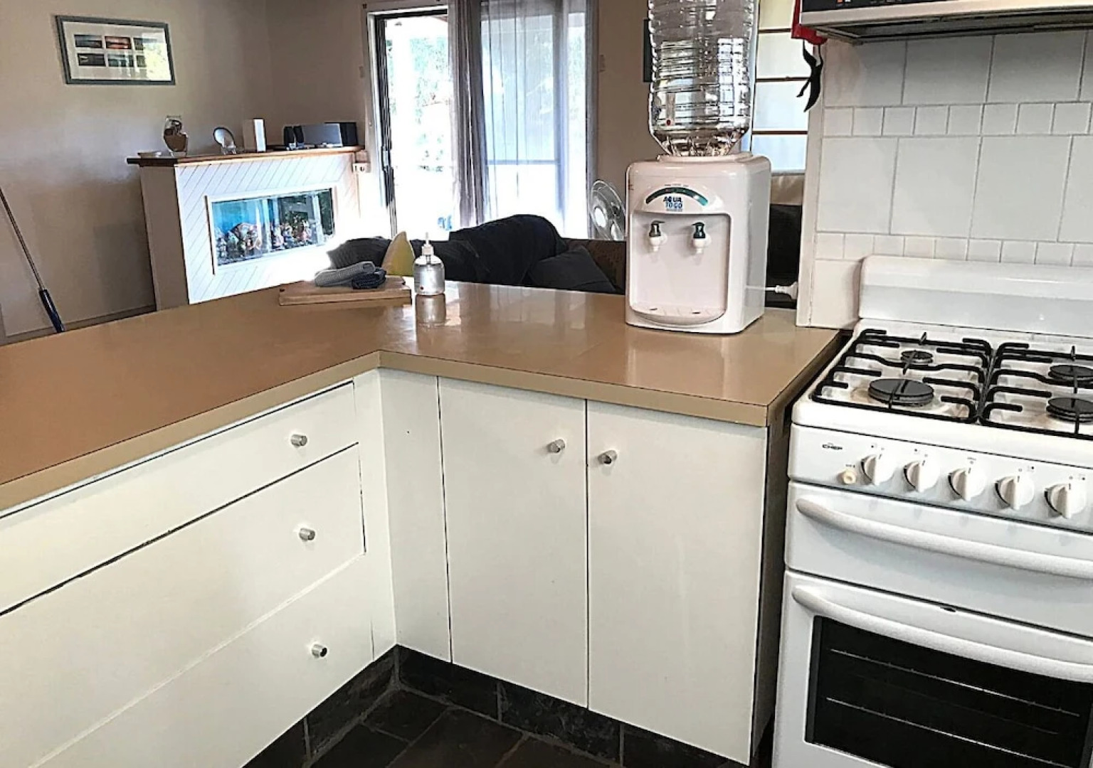 Cosy AffordableGetaway Wifi Netflix Wine