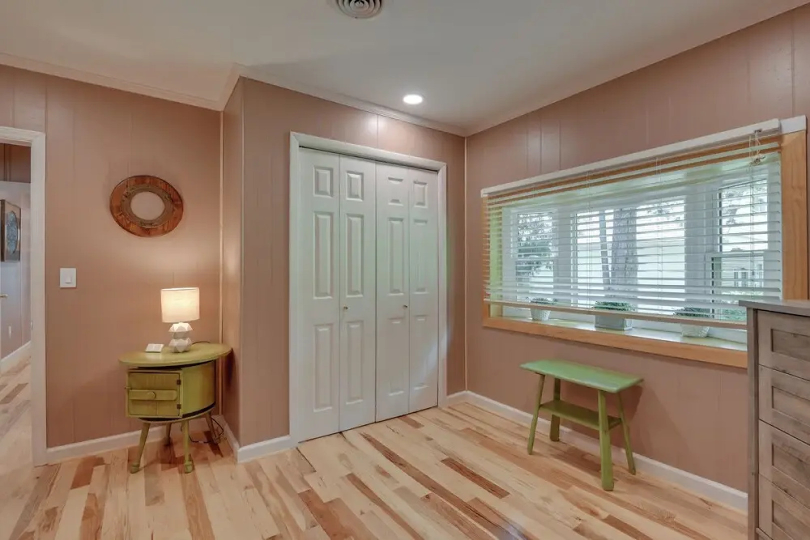 Waterfront Annapolis Home: Fire Pit & Fishing Pier