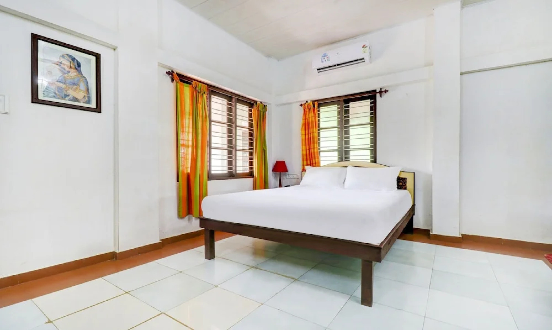 Shirleys Beach Hotel