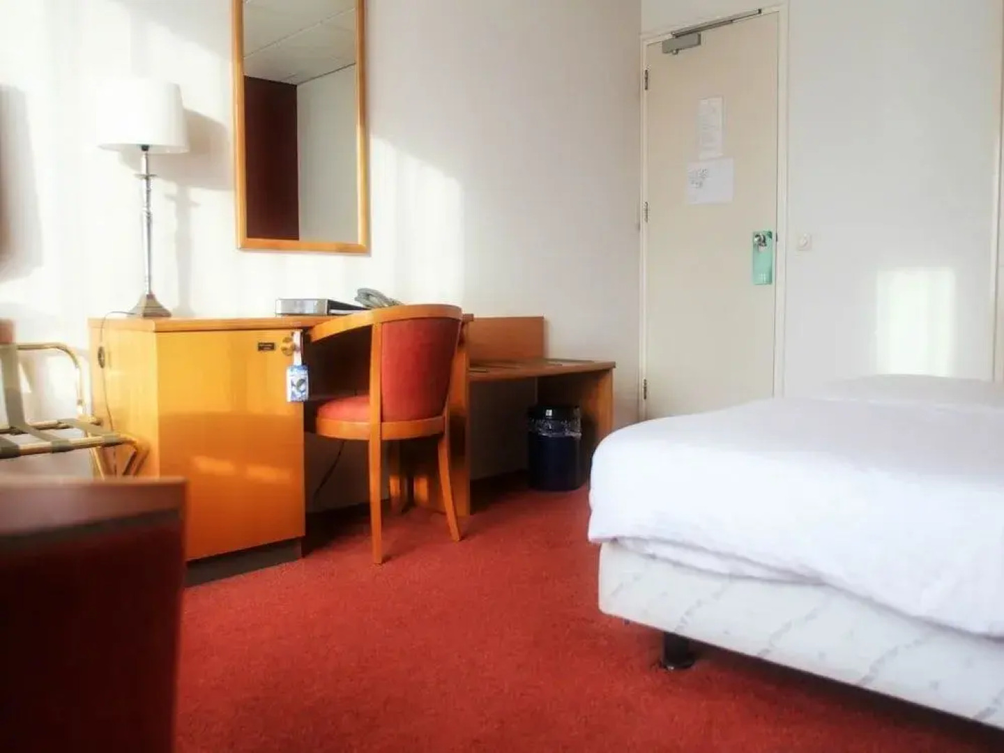 De Zon Hotel & Restaurant by Flow