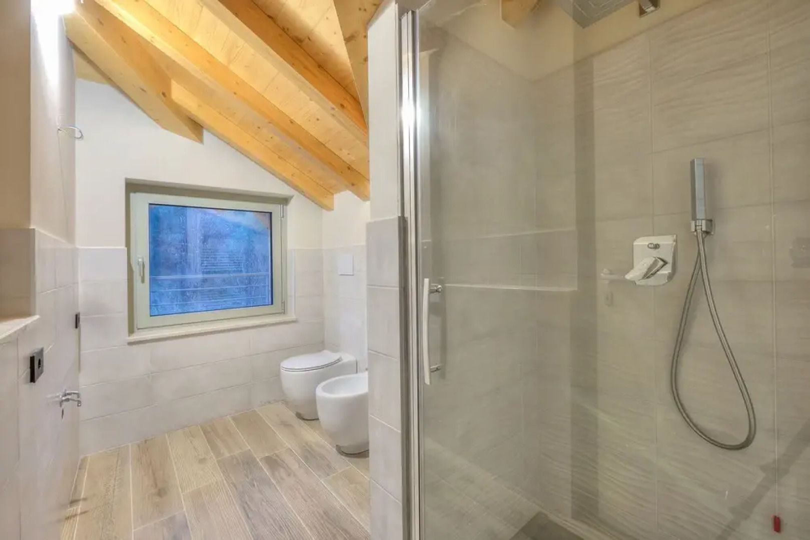 Ricomilla-finestra Sul Verde- Priv Park