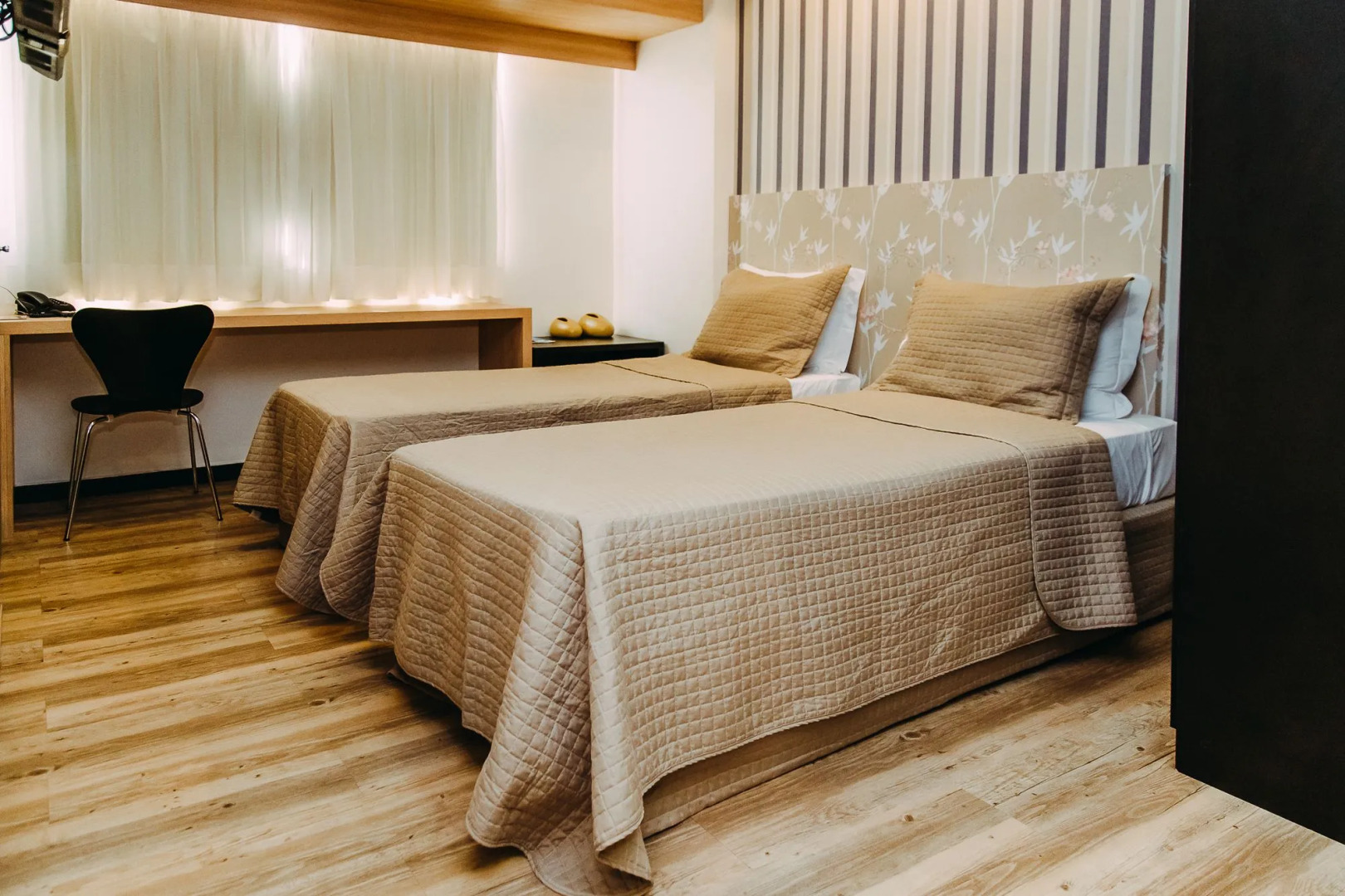 Arrey Executive Hotel