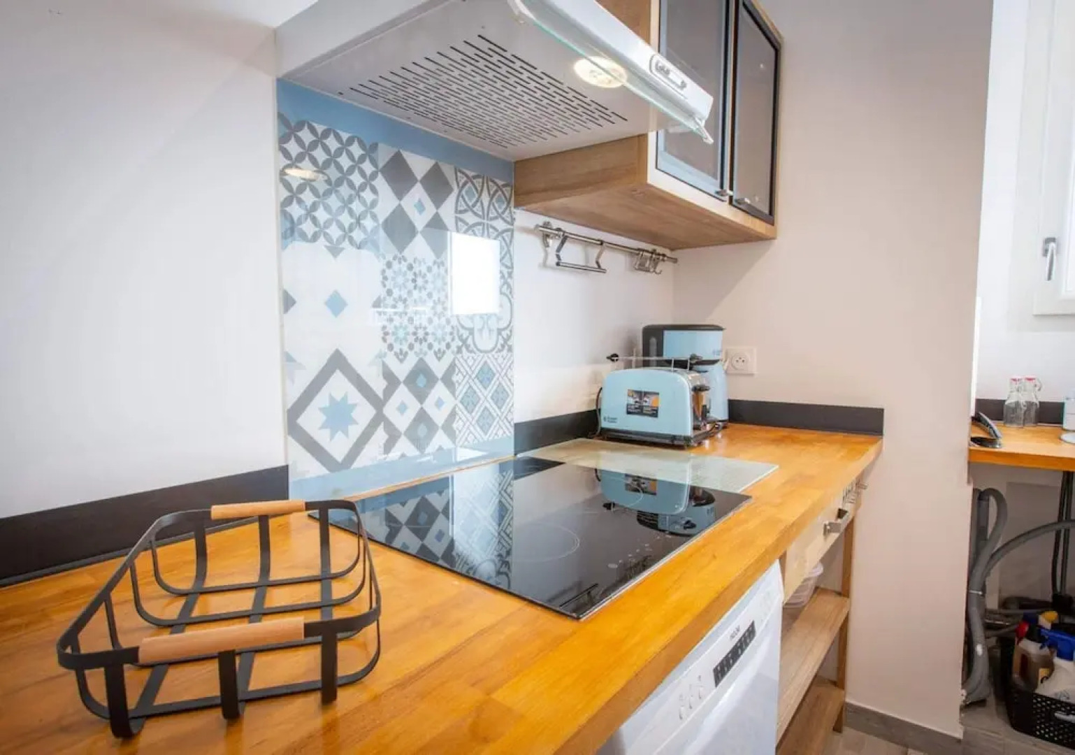 Studio in Brive-la-gaillarde, With Wonderful City View and Wifi