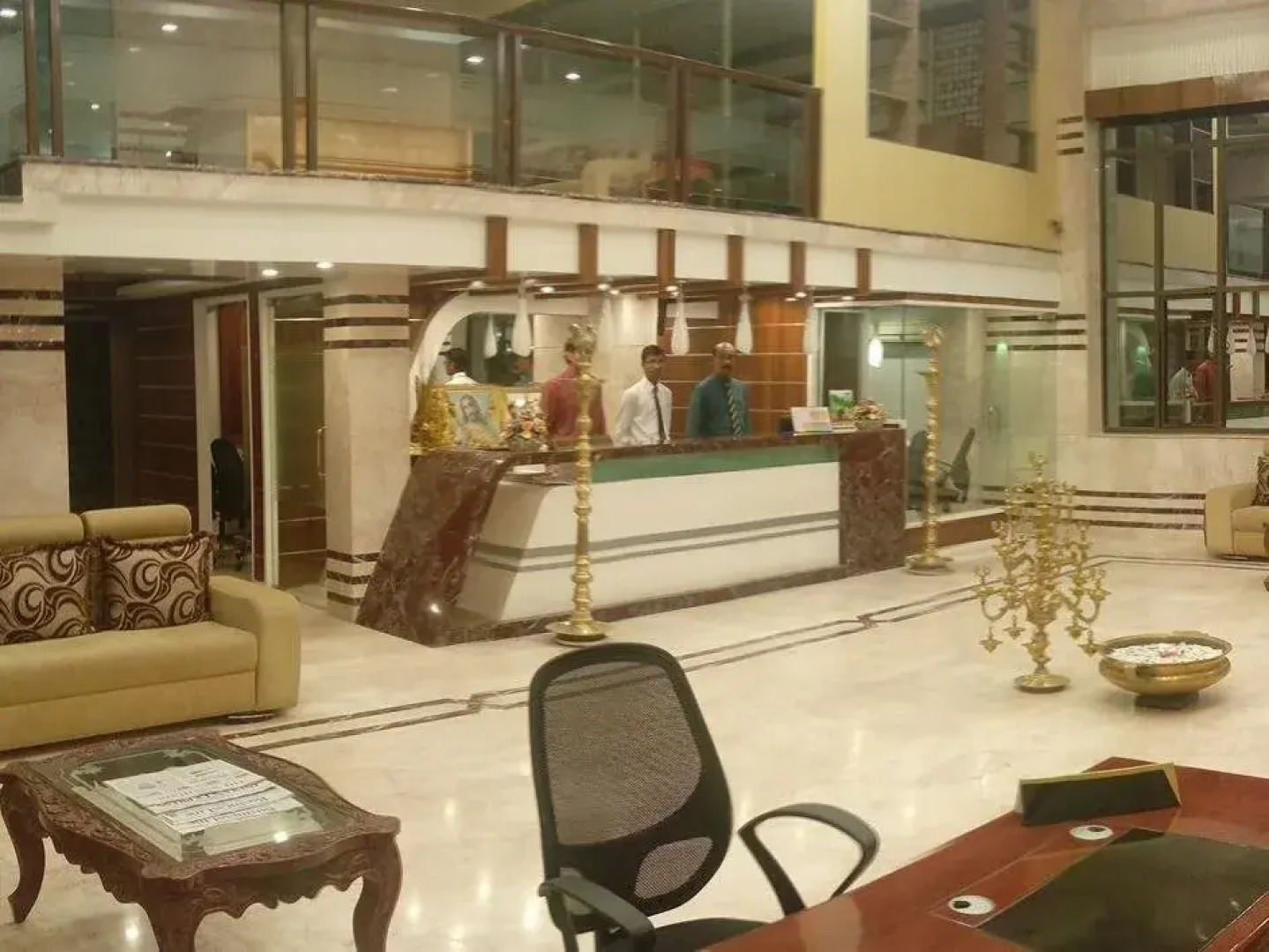 Hotel Singaar International