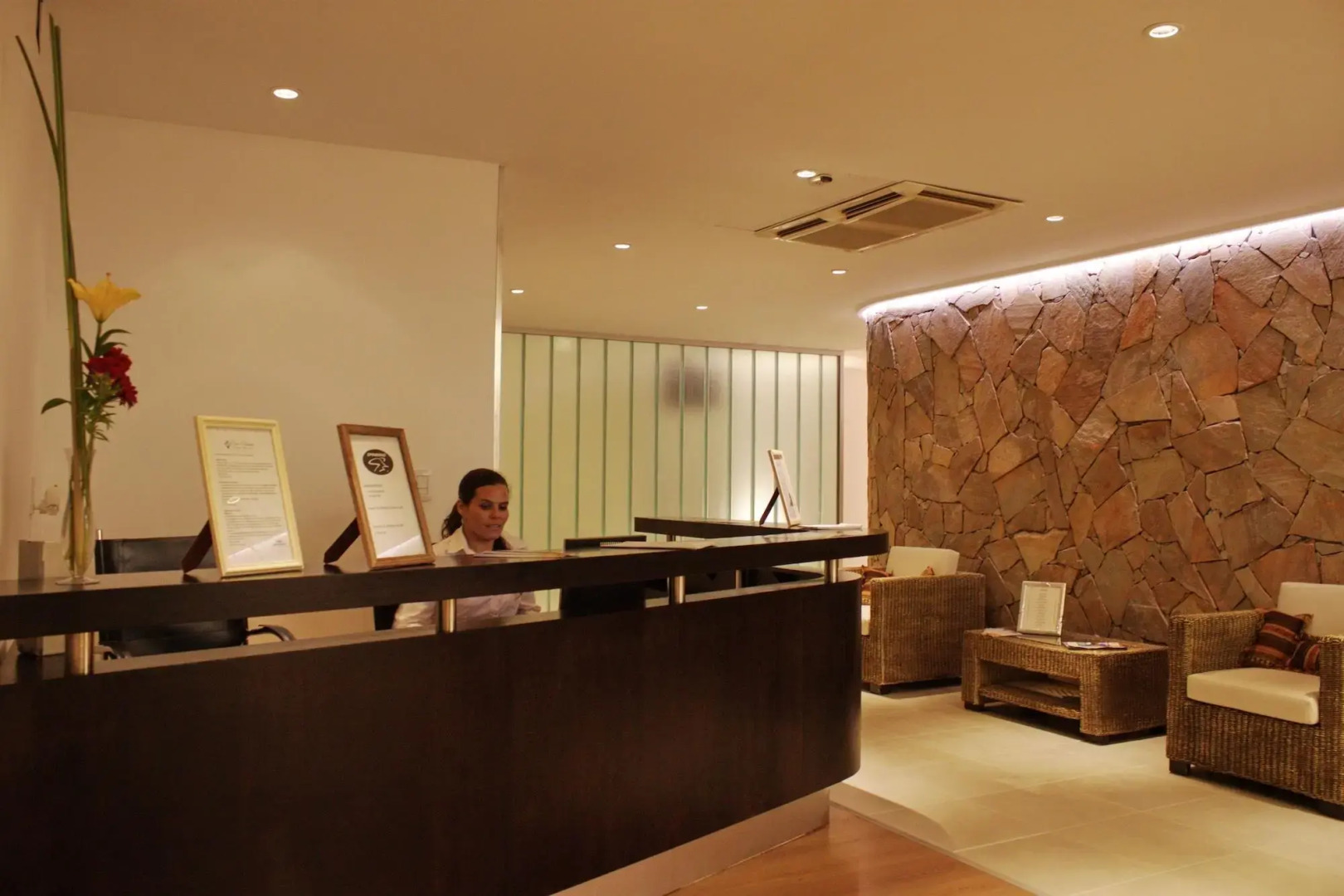 Howard Johnson by Wyndham San Pedro