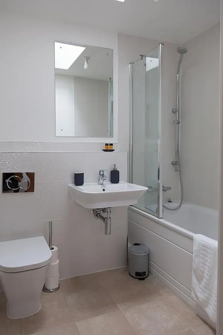 The Robin Coach House