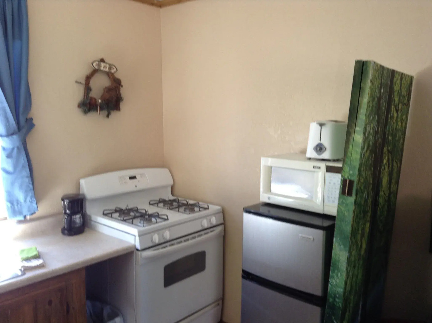 Rainbow's End Resort on Rainbow Lake