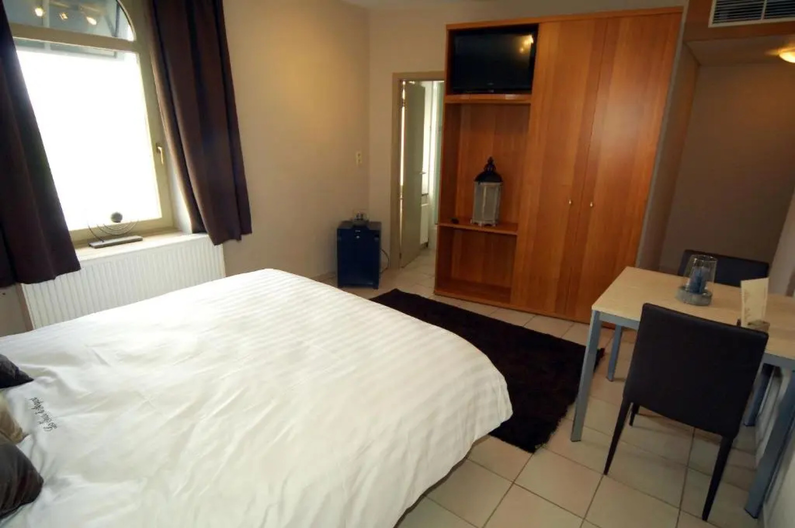 Hôtel Le Saint Loup