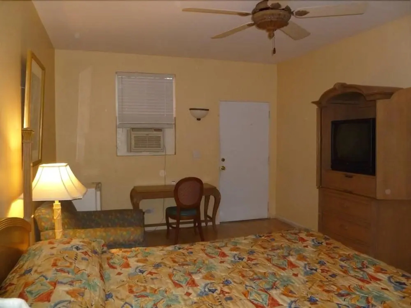 Orchard Garden Hotel & Suites