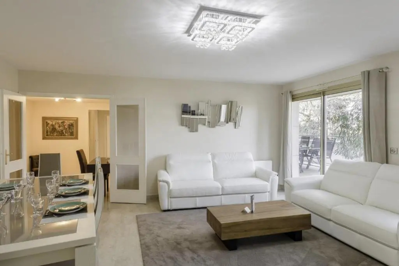 L'HAUTERIVE - Magnifique T3 piscine tennis Caluire