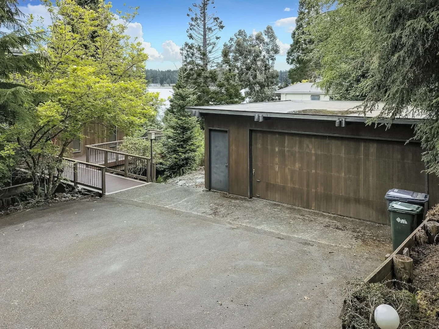 PNW MCM 155ft Private Waterfront Gem on Raft Island w/Hot Tub 3 Bedroom Home by RedAwning