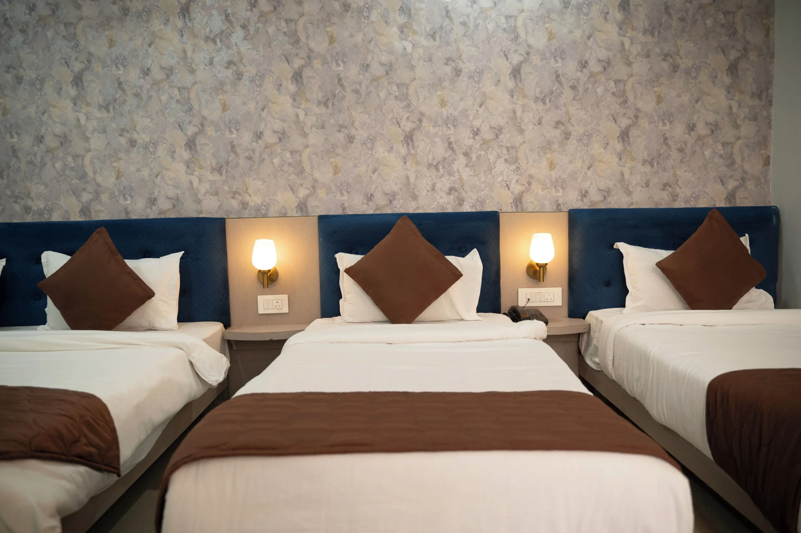 Hotel Manaal Pithampur