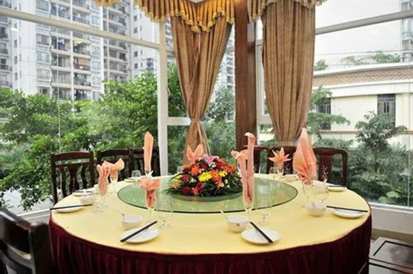 Yingfeng Business Hotel