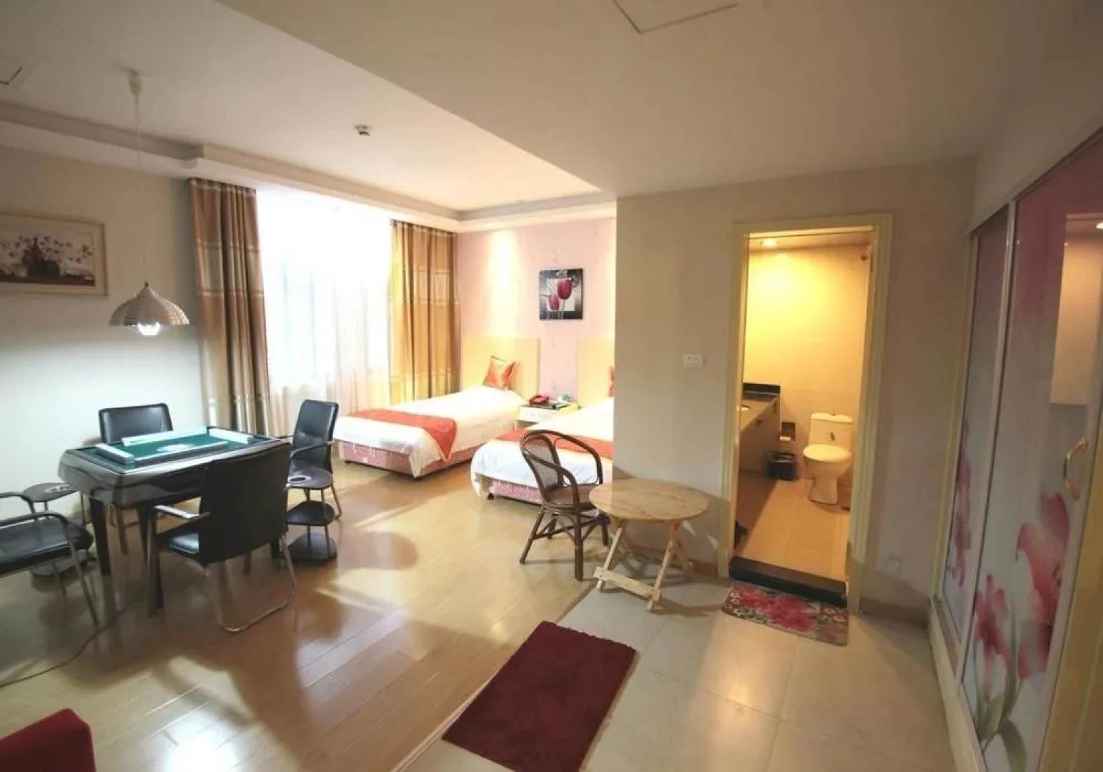 Xianning Changyin Hot Spring Hotel