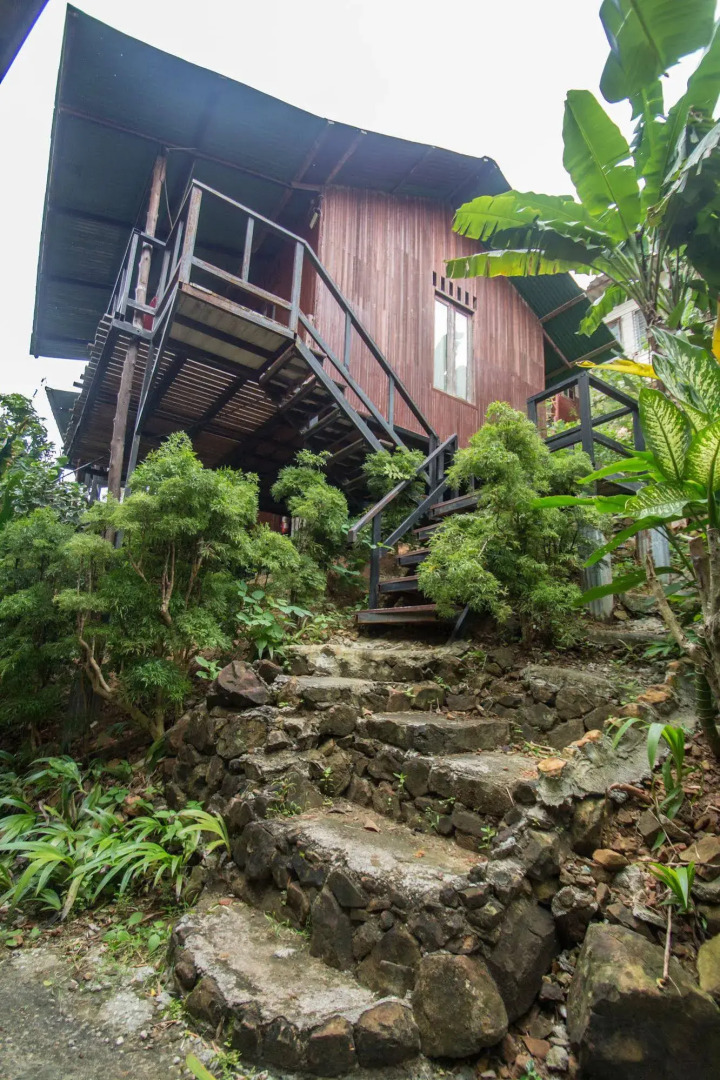 Tropical Garden Bungalow